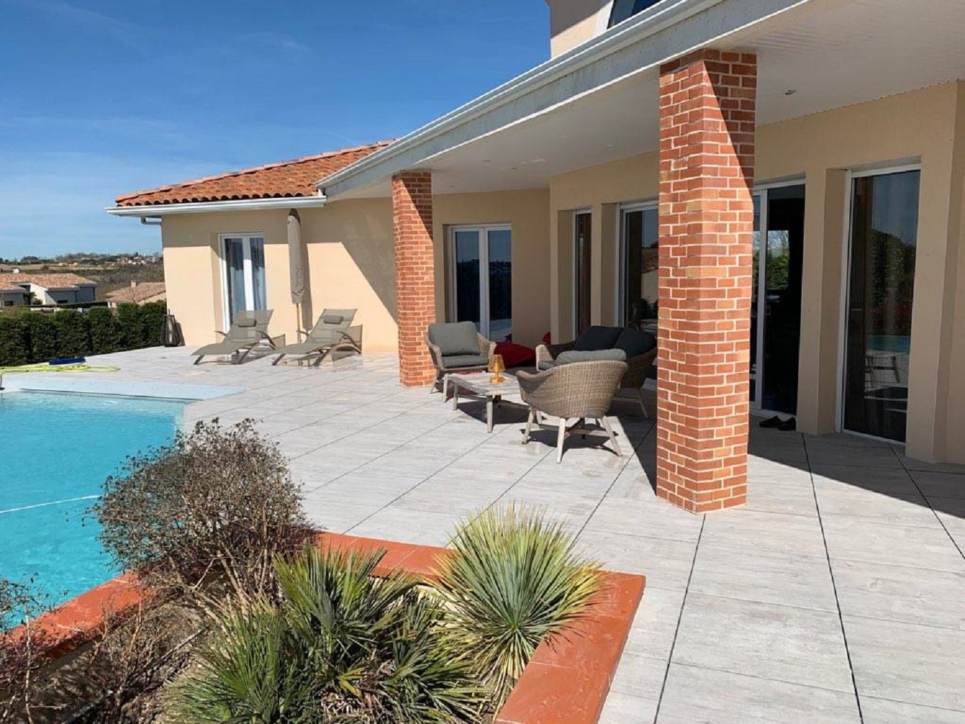 renovation plage piscine aigrefeuille toulouse